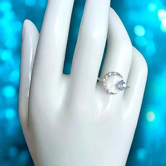 🆕️S925 Silver Crescent Moon Simulated Moonstone Adjustable Ring And Rhinestones - Picture 3 of 13